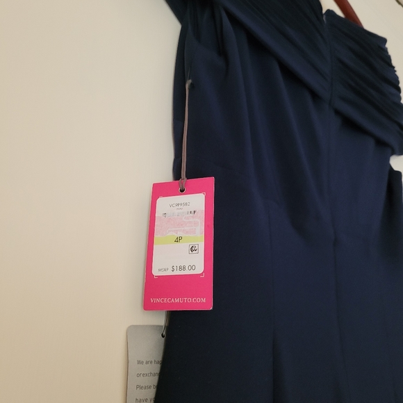 VINCE CAMUTOPortrait Collar Ruched Evening Gown In Navy - Picture 7 of 8